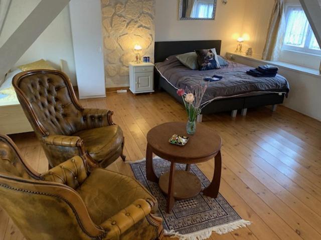 B&B Petit Chateau - Stijlvol Verblijf Centraal Gelegen In Zeeuws Vlaanderen Biervliet Dış mekan fotoğraf