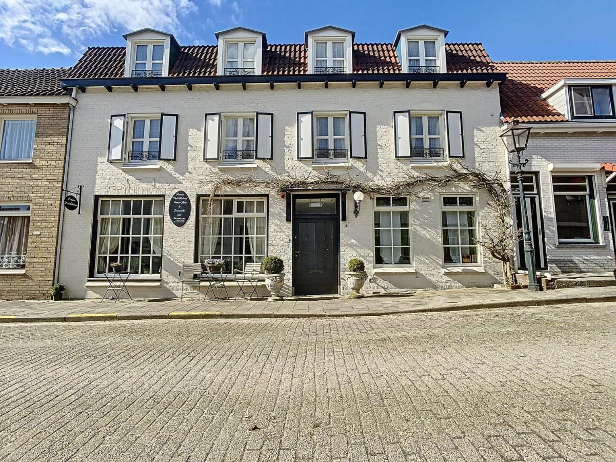 B&B Petit Chateau - Stijlvol Verblijf Centraal Gelegen In Zeeuws Vlaanderen Biervliet Dış mekan fotoğraf