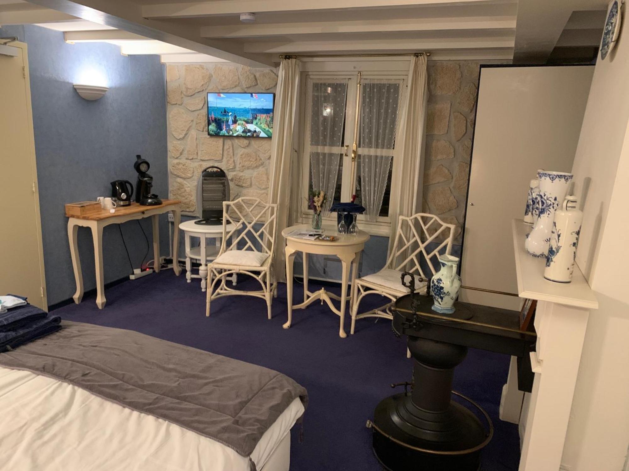 B&B Petit Chateau - Stijlvol Verblijf Centraal Gelegen In Zeeuws Vlaanderen Biervliet Dış mekan fotoğraf
