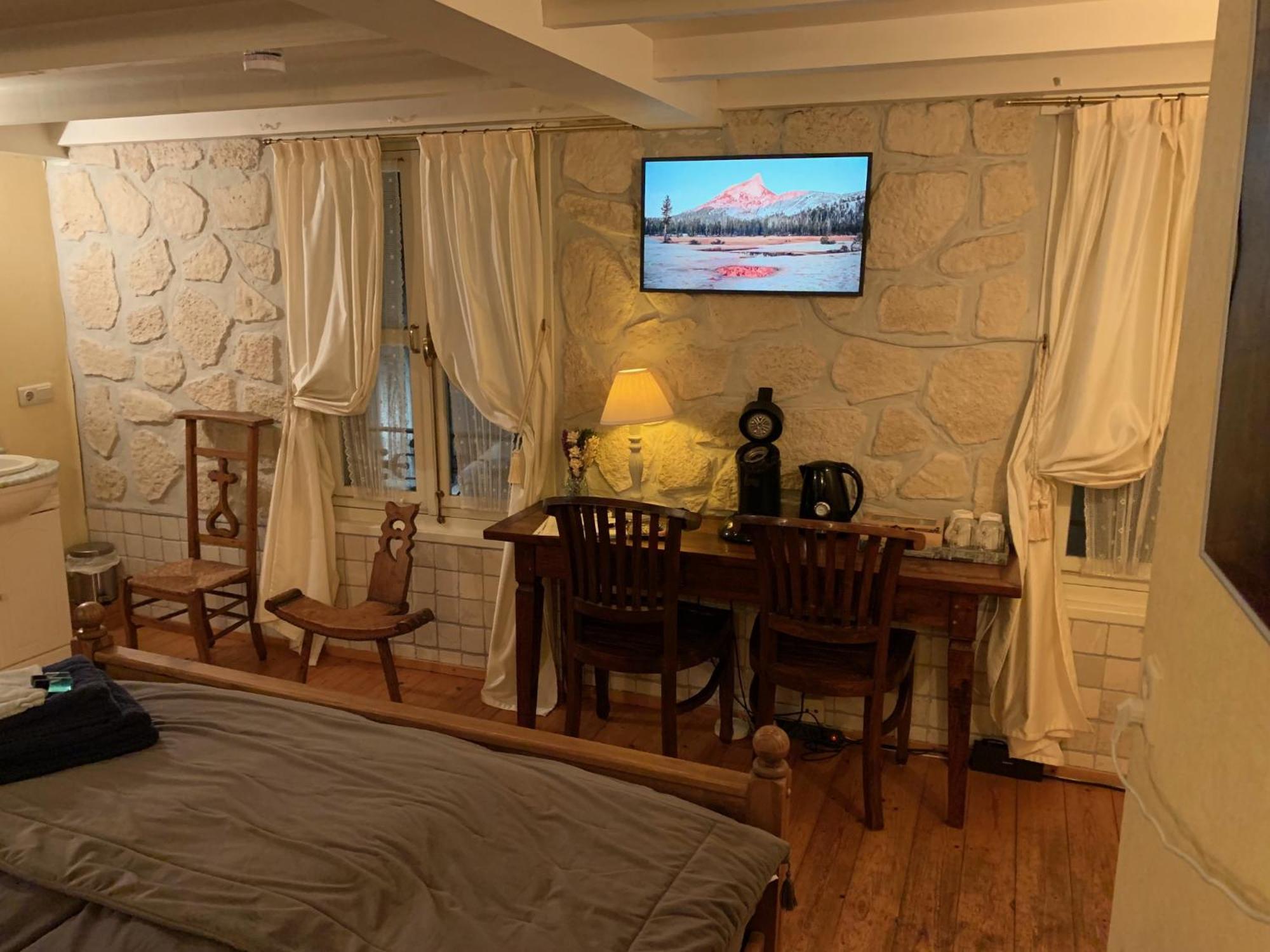 B&B Petit Chateau - Stijlvol Verblijf Centraal Gelegen In Zeeuws Vlaanderen Biervliet Dış mekan fotoğraf